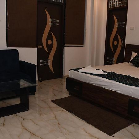 Hotel Vista Palace Patna  Kültér fotó